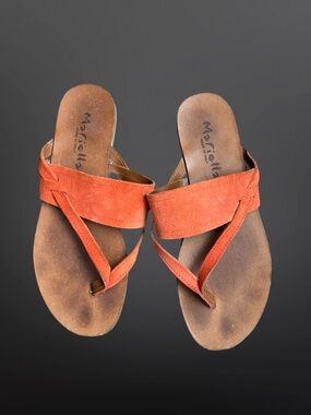 Mariella Orange Suede Thong Sandals for Women Size 7.5